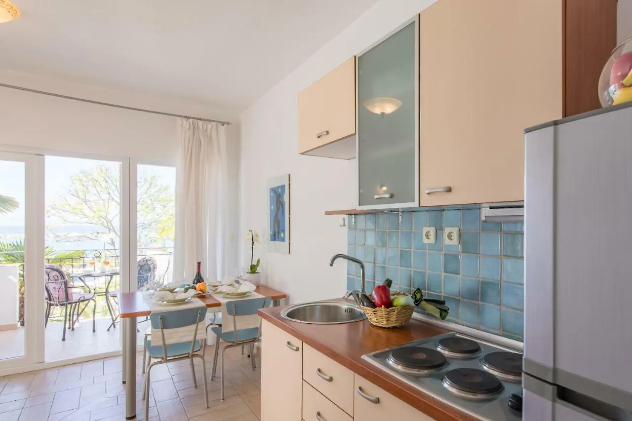 Apartments Ivona Malinska